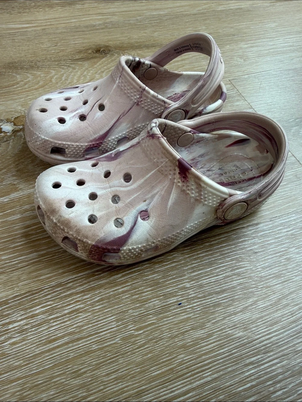 Pink Marble Crocs Size 9 Toddler